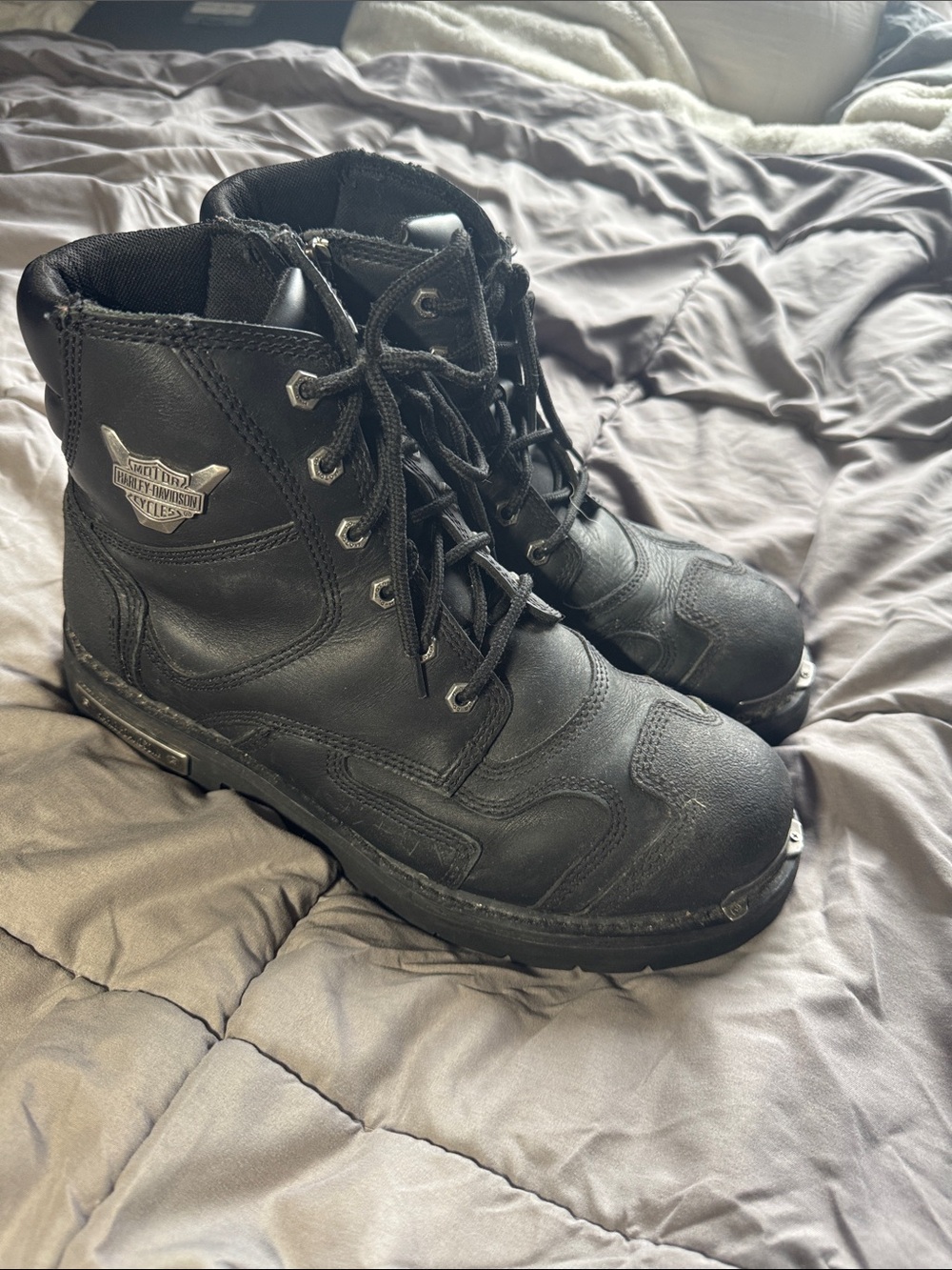 Harley-Davidson Black Lace-Up Motorcycle Work Boots with Metal Emblem